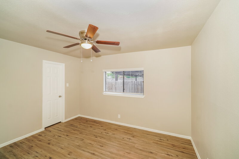2,155/Mo, 2743 Knoll Tree St San Antonio, TX 78247 Bedroom View 2