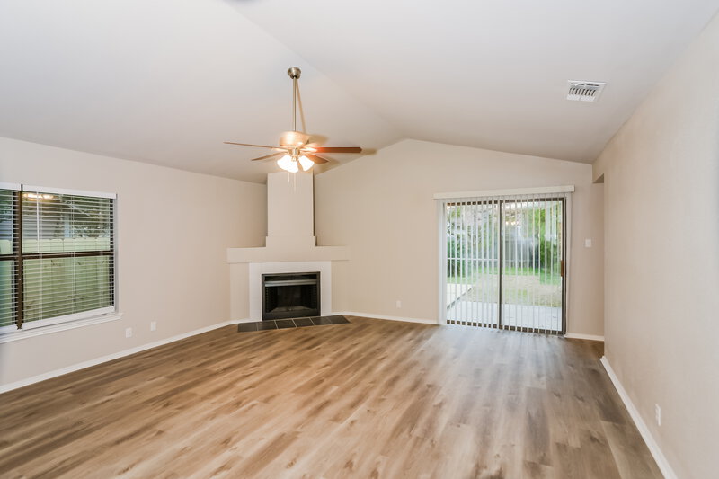 1,780/Mo, 9335 Autumn Storm San Antonio, TX 78254 Living Room View