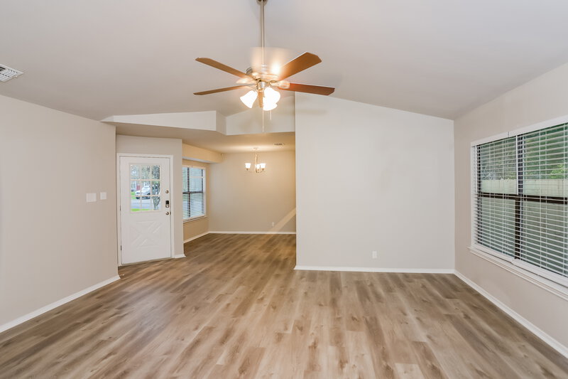 1,780/Mo, 9335 Autumn Storm San Antonio, TX 78254 Living Room View 2