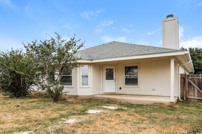1,800/Mo, 4931 Dahlia Ter San Antonio, TX 78218 Rear View