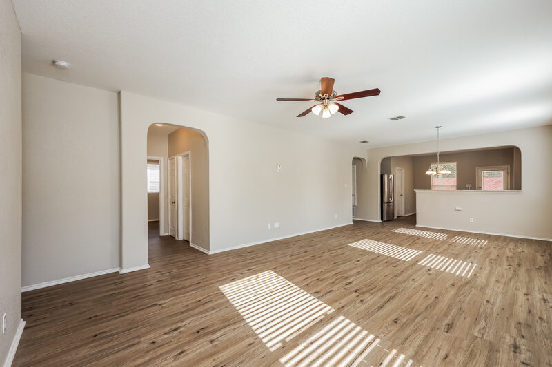 1,995/Mo, 27330 Wrought Iron San Antonio, TX 78260 Living Room View