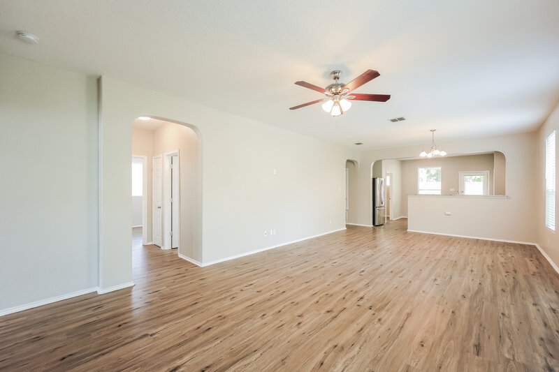 1,955/Mo, 27330 Wrought Iron San Antonio, TX 78260 Living Room View