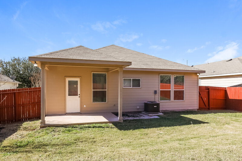1,995/Mo, 27330 Wrought Iron San Antonio, TX 78260 Rear View