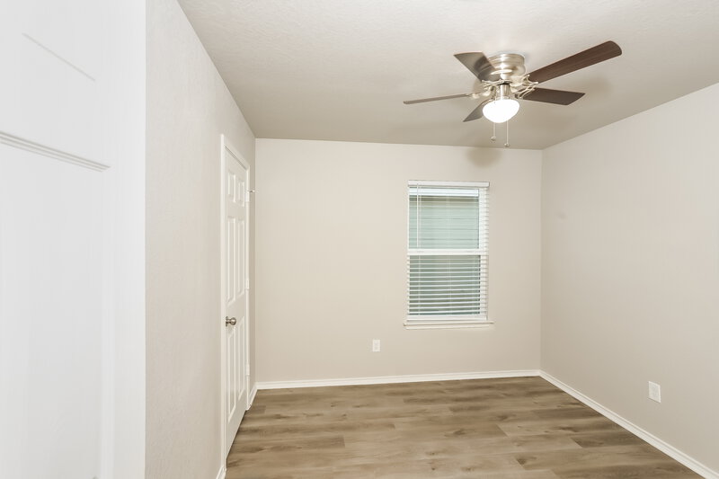 1,805/Mo, 9847 Silver Mist Way San Antonio, TX 78254 Bedroom View