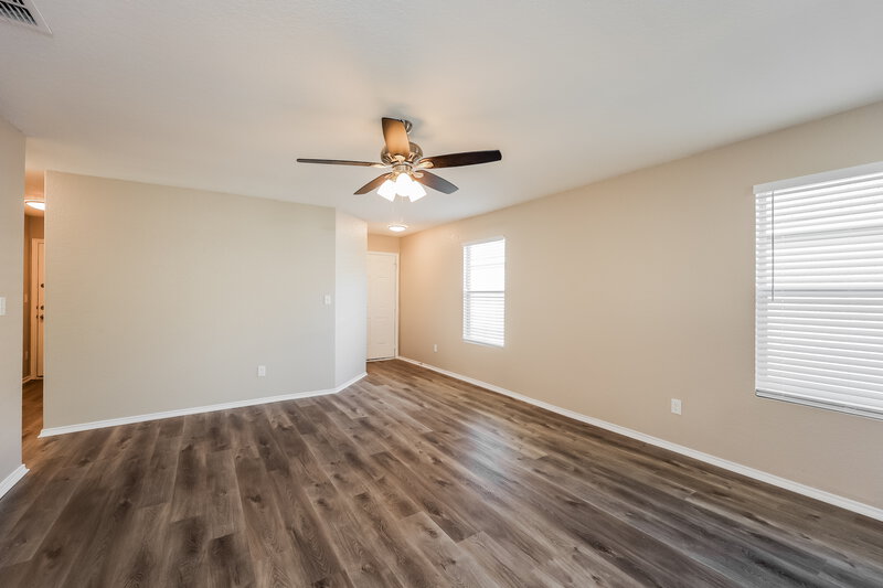 1,550/Mo, 10931 Bosal Trl San Antonio, TX 78245 Living Room View 3