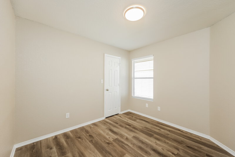 1,550/Mo, 10931 Bosal Trl San Antonio, TX 78245 Bedroom View 2