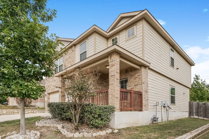 1,810/Mo, 2002 Marbach Woods San Antonio, TX 78245 Front View