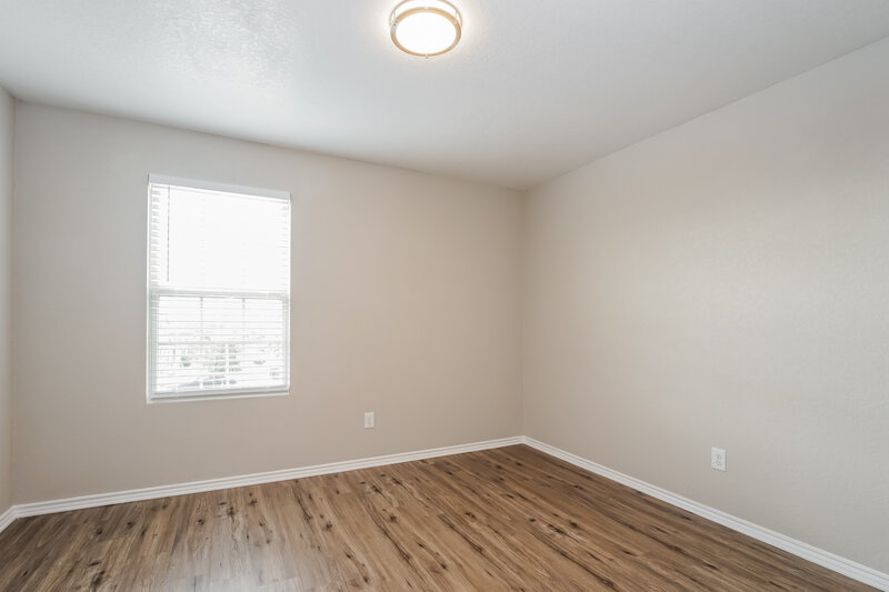 1,810/Mo, 2002 Marbach Woods San Antonio, TX 78245 Bedroom View