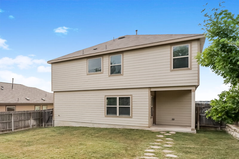 1,810/Mo, 2002 Marbach Woods San Antonio, TX 78245 Rear View