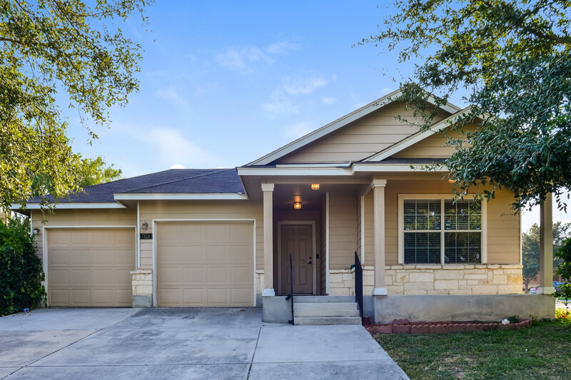 1,690/Mo, 7826 Juno Hts San Antonio, TX 78252 External View
