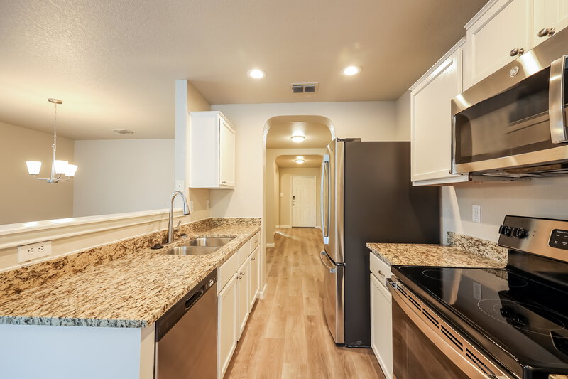 1,675/Mo, 7826 Juno Hts San Antonio, TX 78252 Kitchen View 2