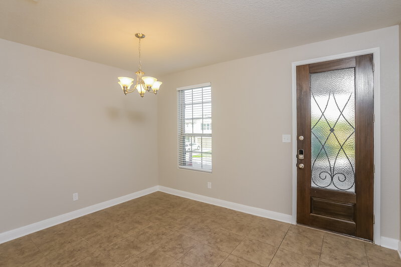 1,870/Mo, 11328 Silver Rose San Antonio, TX 78245 Dining Room View