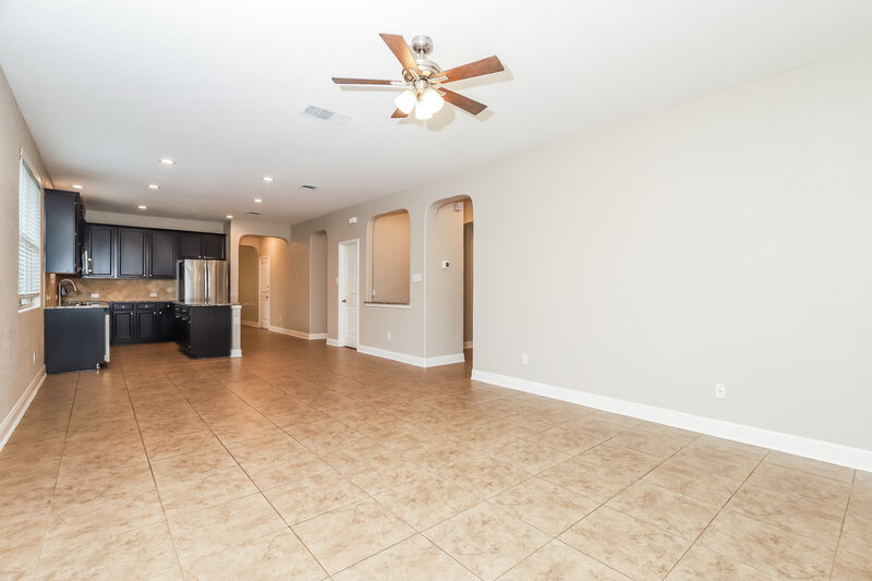 1,755/Mo, 11328 Silver Rose San Antonio, TX 78245 Living Room View