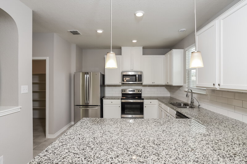 1,760/Mo, 11335 Impressive Way San Antonio, TX 78254 Kitchen View
