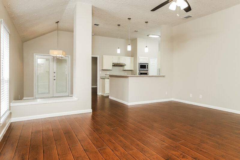 1,735/Mo, 5423 Park Lk San Antonio, TX 78244 Floor Plan View 2