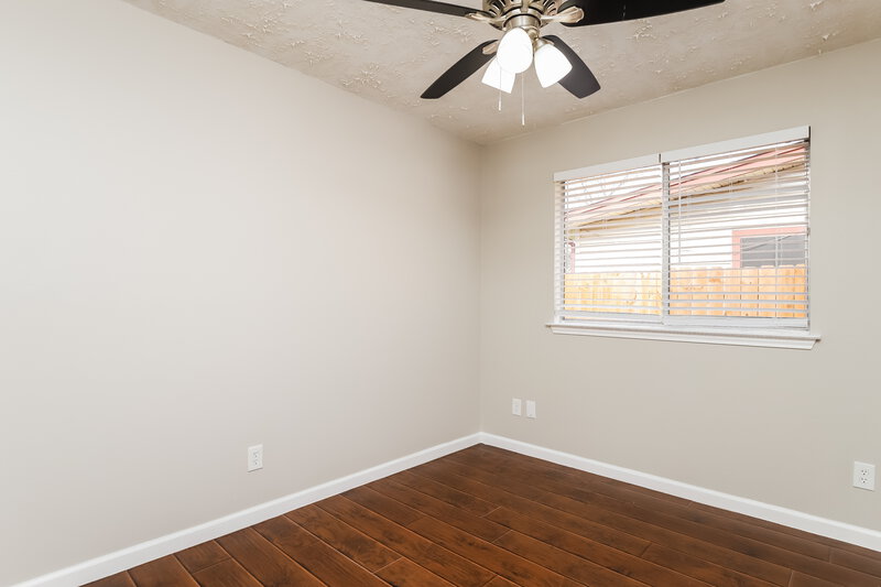 1,735/Mo, 5423 Park Lk San Antonio, TX 78244 Bedroom View