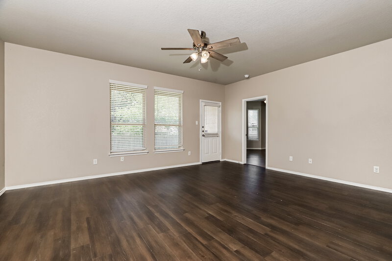 1,665/Mo, 5934 Ivans Farm San Antonio, TX 78244 Living Room View 3