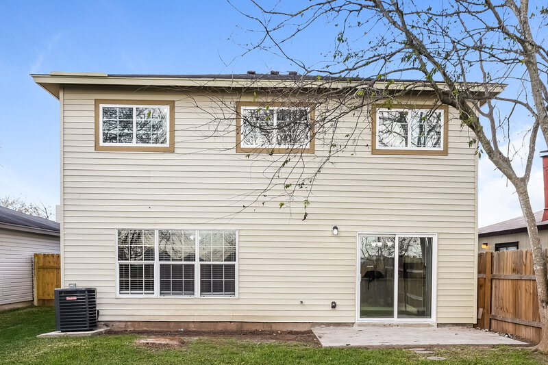 1,685/Mo, 4234 Sunrise Cove Dr San Antonio, TX 78244 Rear View