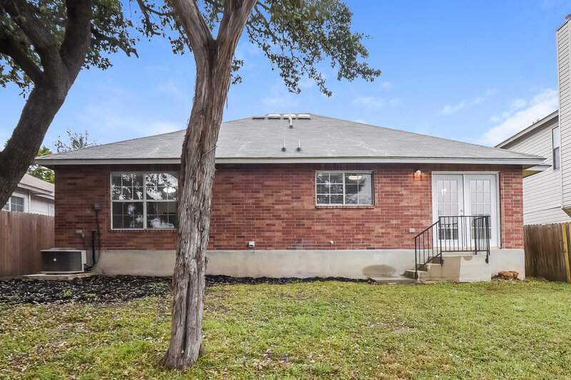 2,005/Mo, 10507 Stone Creek Pl San Antonio, TX 78254 Rear View