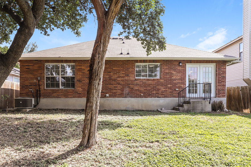 1,815/Mo, 10507 Stone Creek Pl San Antonio, TX 78254 Rear View