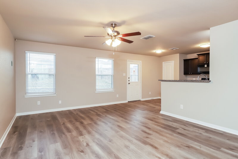 1,595/Mo, 6427 Woodcliff Bnd San Antonio, TX 78222 Misc View 5