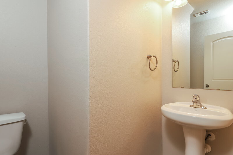 1,595/Mo, 6427 Woodcliff Bnd San Antonio, TX 78222 Misc View 15