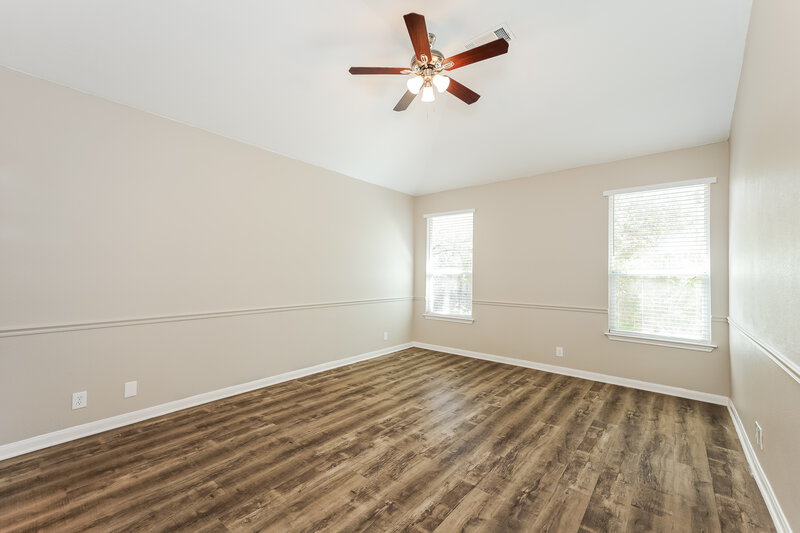 2,320/Mo, 7927 Live Oak Vista San Antonio, TX 78250 Main Bedroom View