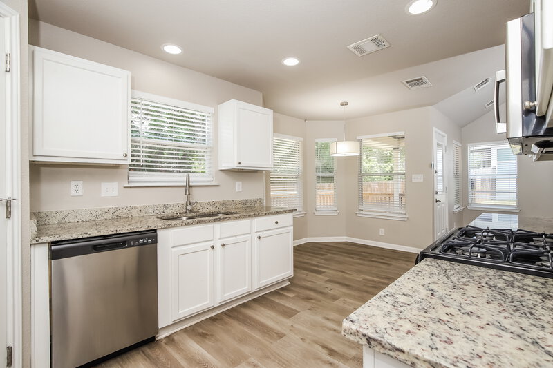1,970/Mo, 16039 Gino Park San Antonio, TX 78247 Kitchen View