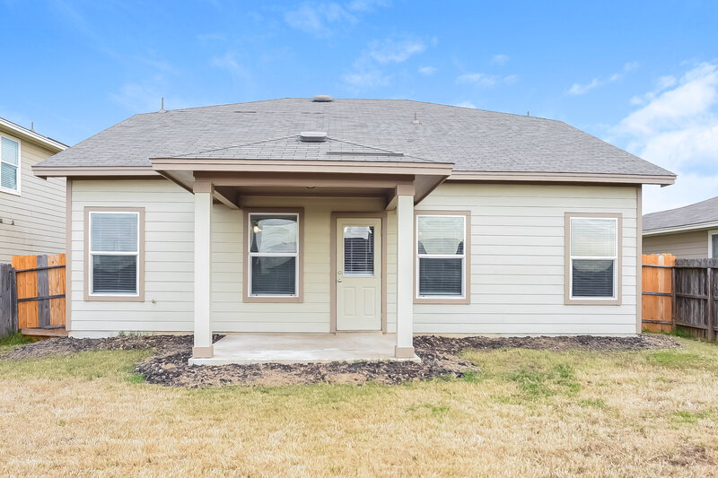 2,005/Mo, 7322 Galileo Line San Antonio, TX 78252 Rear View