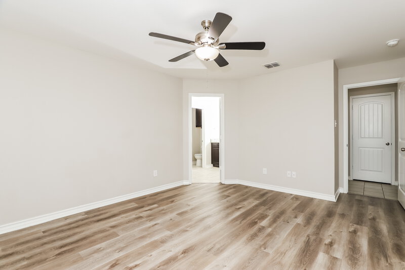 1,770/Mo, 12114 Pearl Jubilee San Antonio, TX 78245 Main Bedroom View 2