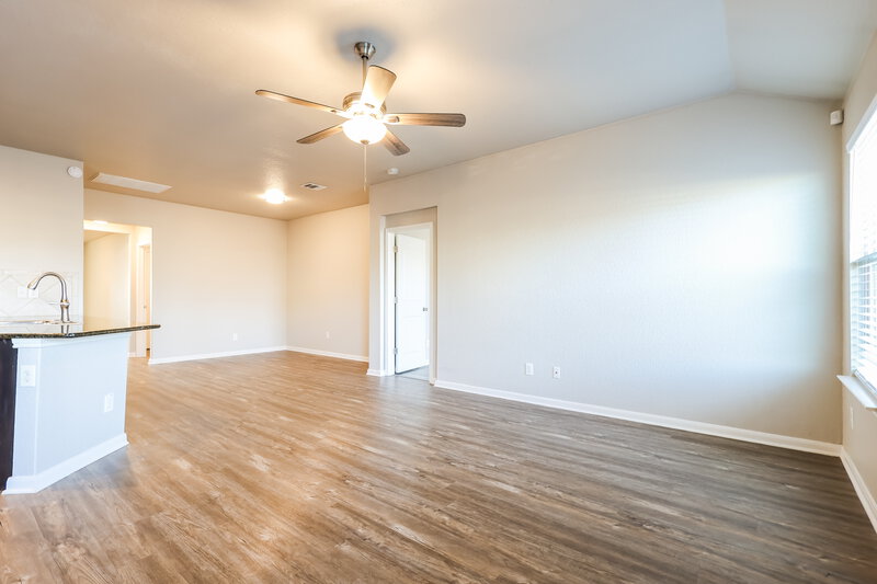 1,715/Mo, 2617 Mccrae New Braunfels, TX 78130 Living Room View 3