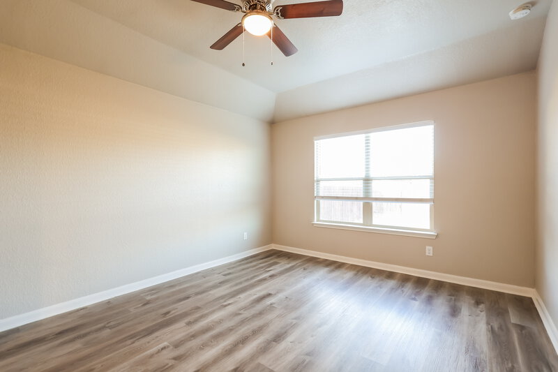 1,715/Mo, 2617 Mccrae New Braunfels, TX 78130 Main Bedroom View 2