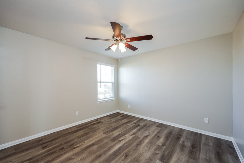 1,515/Mo, 11711 Viney Pass San Antonio, TX 78252 Main Bedroom View