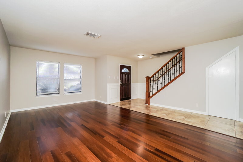 3,600/Mo, 7314 Arbeth Pl San Antonio, TX 78250 Living Room View
