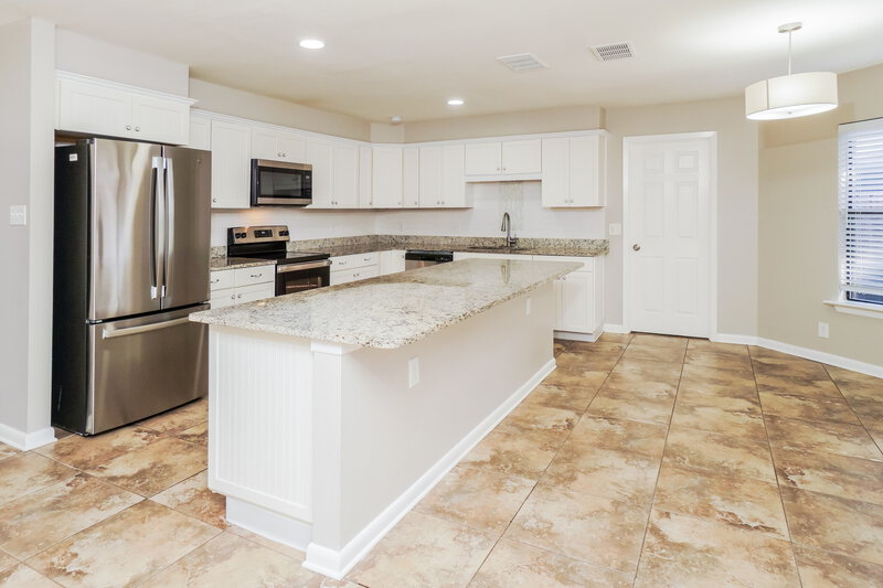 3,600/Mo, 7314 Arbeth Pl San Antonio, TX 78250 Kitchen View