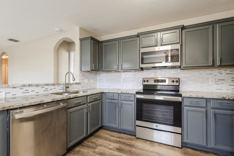 1,425/Mo, 5443 Chase Cyn San Antonio, TX 78252 Kitchen View 2