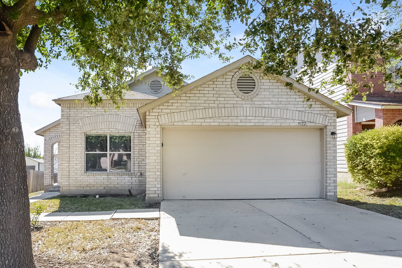 1,680/Mo, 9122 Blazer Pl San Antonio, TX 78245 External View