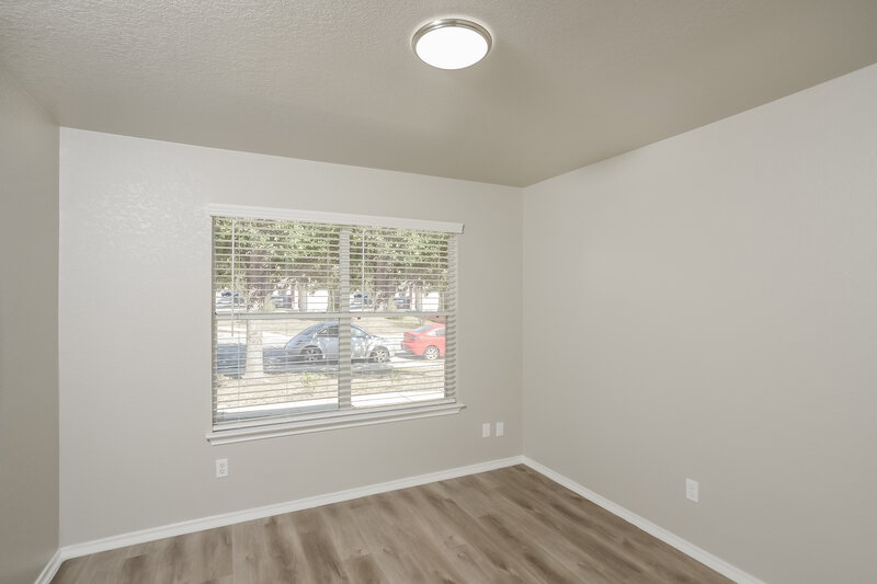 1,680/Mo, 9122 Blazer Pl San Antonio, TX 78245 Bedroom View
