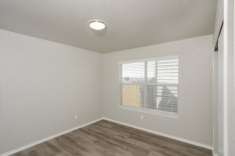 1,680/Mo, 9122 Blazer Pl San Antonio, TX 78245 Bedroom View 3