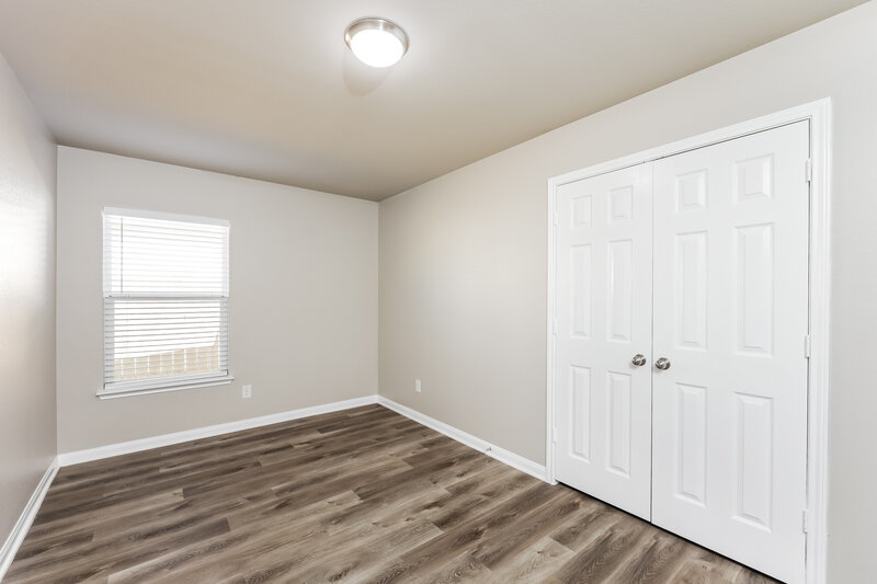 1,990/Mo, 6819 Luckey Path San Antonio, TX 78252 Bedroom View 2
