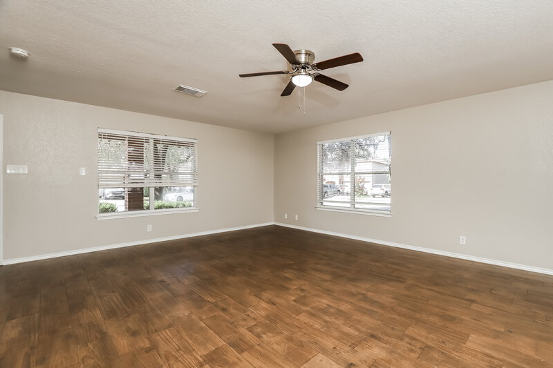 1,910/Mo, 11727 Ripplewood San Antonio, TX 78253 Living Room View