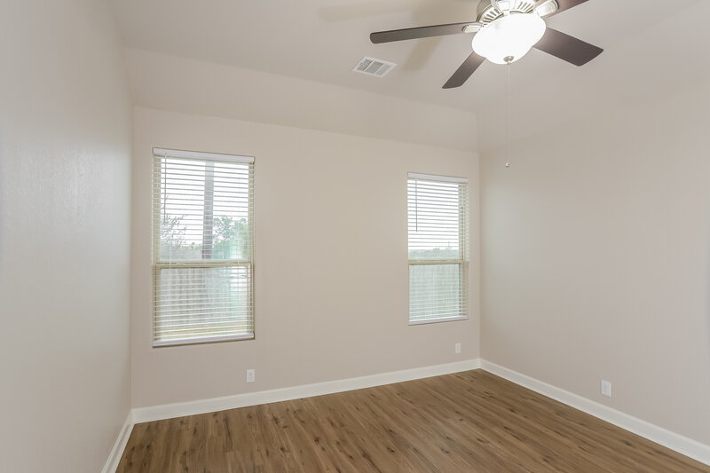 2,060/Mo, 1906 Sirius Grove San Antonio, TX 78245 Main Bedroom View