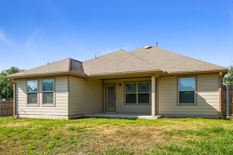 1,630/Mo, 8510 Winchester Way San Antonio, TX 78254 Rear View