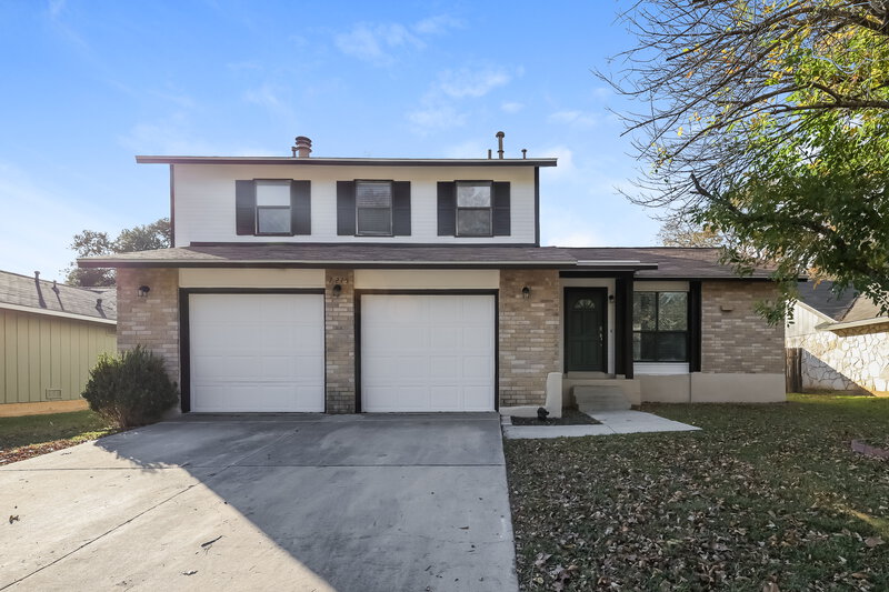 1,820/Mo, 7215 Enchanted Flame St San Antonio, TX 78250 External View