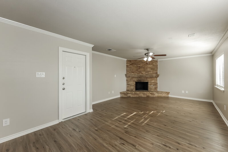 1,820/Mo, 7215 Enchanted Flame St San Antonio, TX 78250 Living Room View