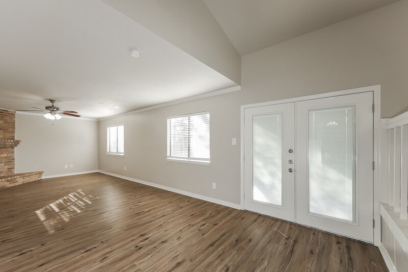 1,820/Mo, 7215 Enchanted Flame St San Antonio, TX 78250 Living Room View 3