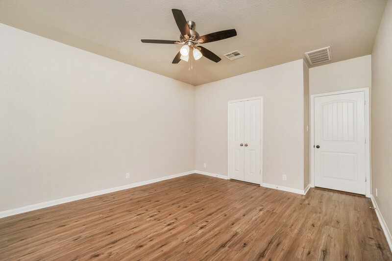 1,785/Mo, 1338 Ace Ranch St New Braunfels, TX 78130 Main Bedroom View