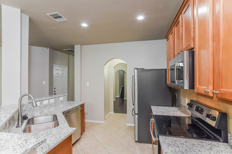 1,865/Mo, 8626 Sarasota Woods San Antonio, TX 78250 Kitchen View