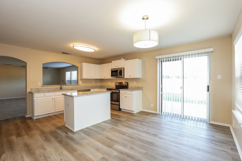 1,920/Mo, 15519 Flowing Spg San Antonio, TX 78247 Dining Room View