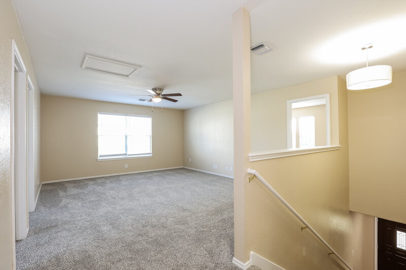 1,920/Mo, 15519 Flowing Spg San Antonio, TX 78247 Loft View